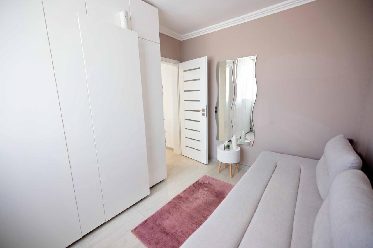 Joyful Apartment Temeşvar Dış mekan fotoğraf
