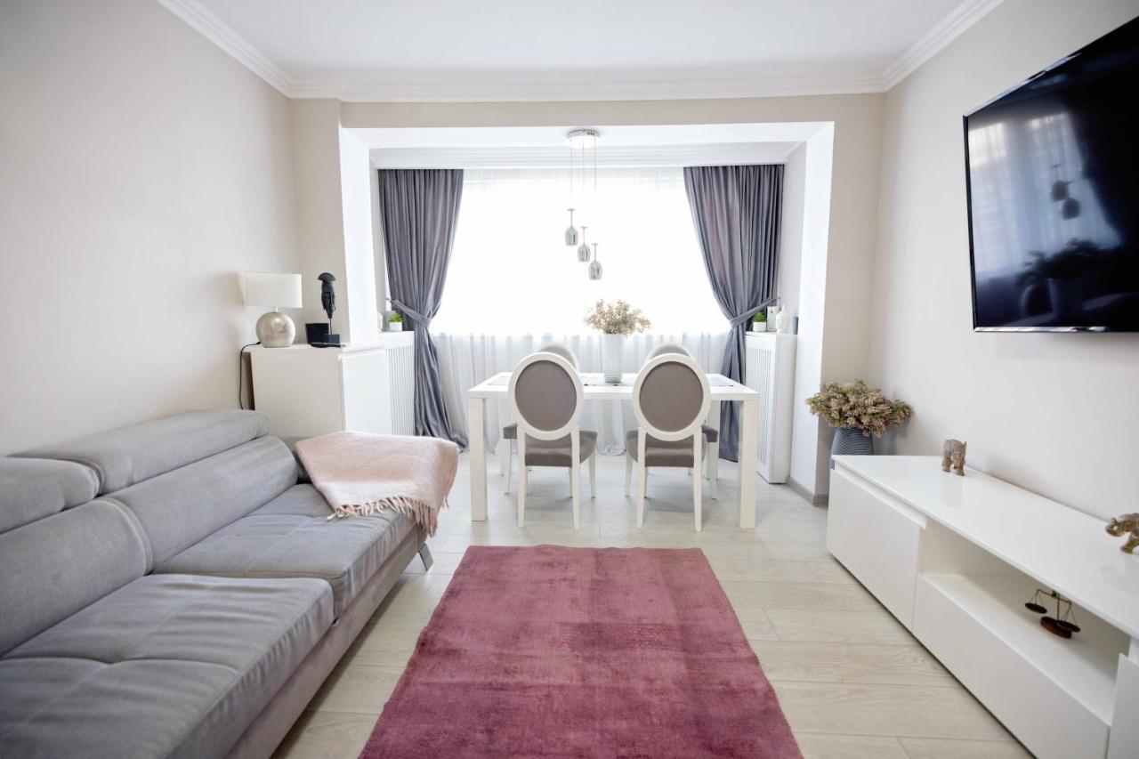 Joyful Apartment Temeşvar Dış mekan fotoğraf